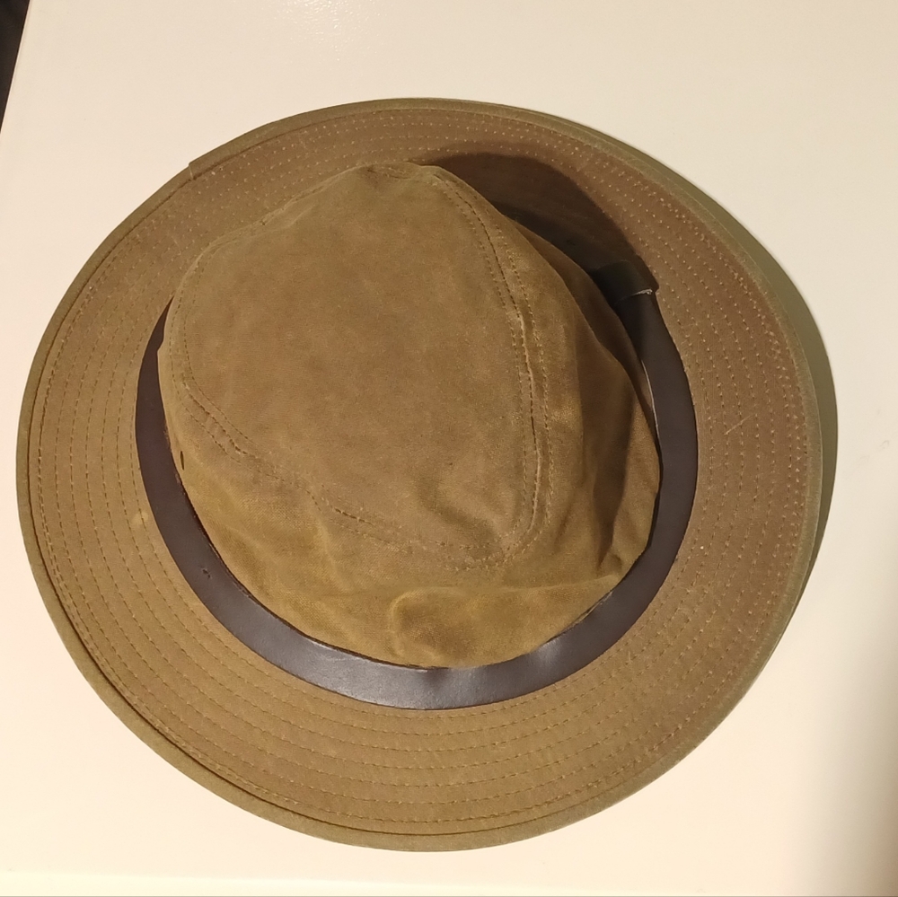 Filson tincloth insulated packer hat